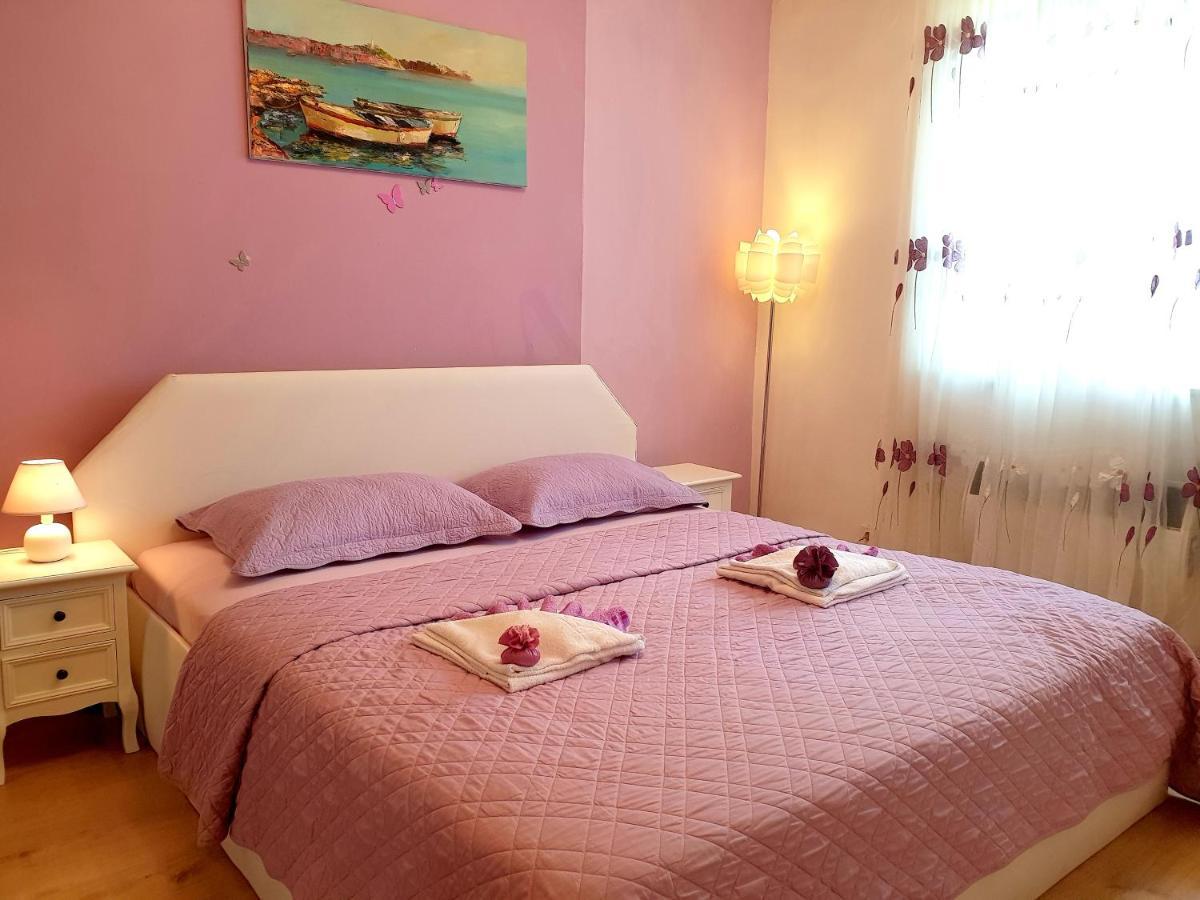 Ferienwohnung Lav Rovinj Exterior foto